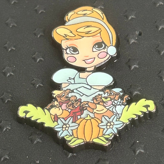 2022 - Loungefly - Cinderella - and mice - Chibi Floral - Disney Pin