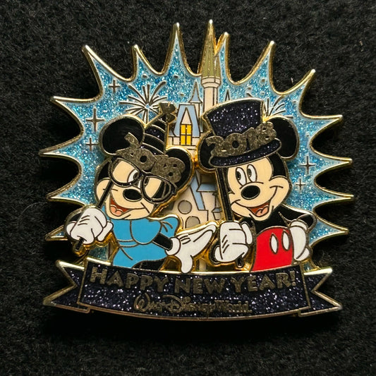 2018 - Mickey and Minnie Mouse - Happy New Year - LE 2,000 - Disney Pin