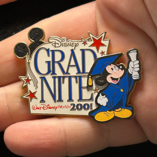 2001 - Mickey Mouse - Graduation Night - WDW - LE 4,000 - Disney Pin