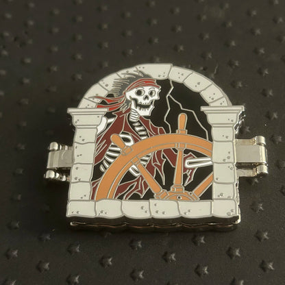 2022 - Pirates of the Caribbean - Pirates, Bird and Dog - Tri Fold - Hinge - Disney Pin