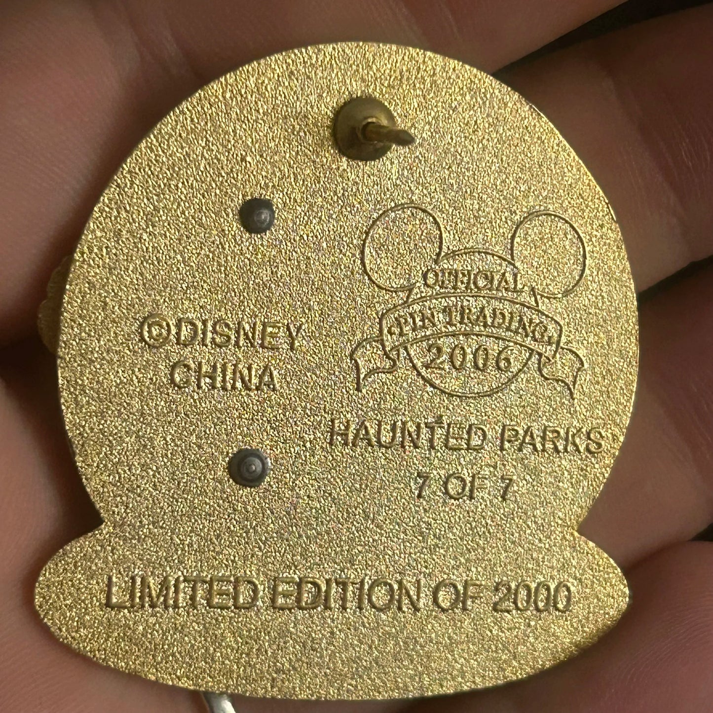 2006 - Chip and Dale - Yeti - Expedition Everest - LE 2,000 - Disney Pin - Wobbly Back