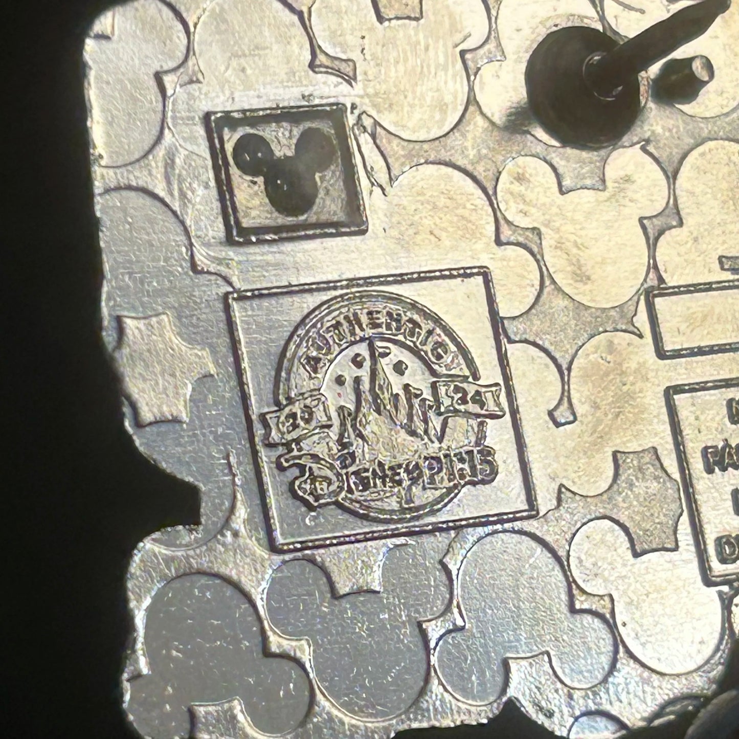 2024 - Ralph and Vanellope - Wreck it Ralph - Looking at Kart - Disney Pin