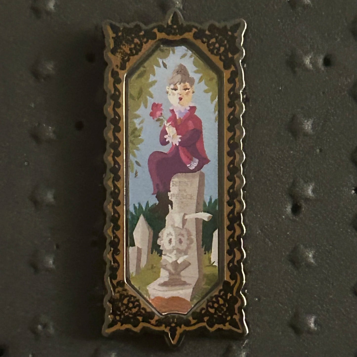 2023 - Loungefly - Constance Hatchaway - Haunted Mansion - Stretching Portrait - Disney Pin