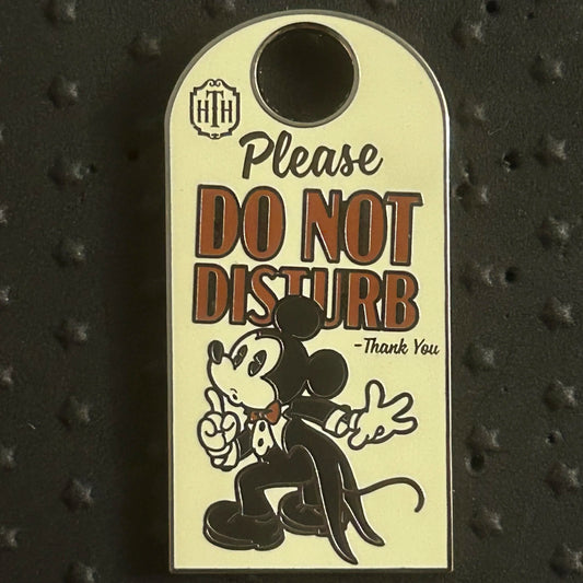 2024 - Mickey Mouse - Hollywood Tower Hotel - DND - Door Hanger - Disney Pin