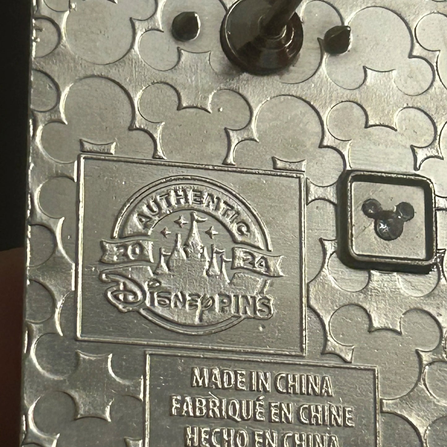 2024 - Mickey Mouse - Hollywood Tower Hotel - DND - Door Hanger - Disney Pin