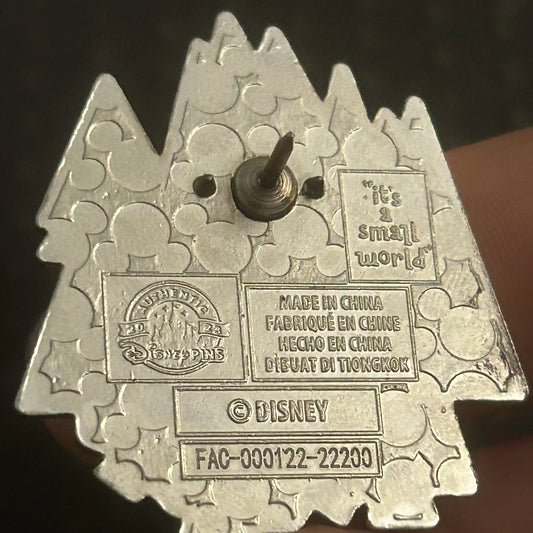 2023 - Pocahontas - Meeko - It’s A Small World - Disney Pin