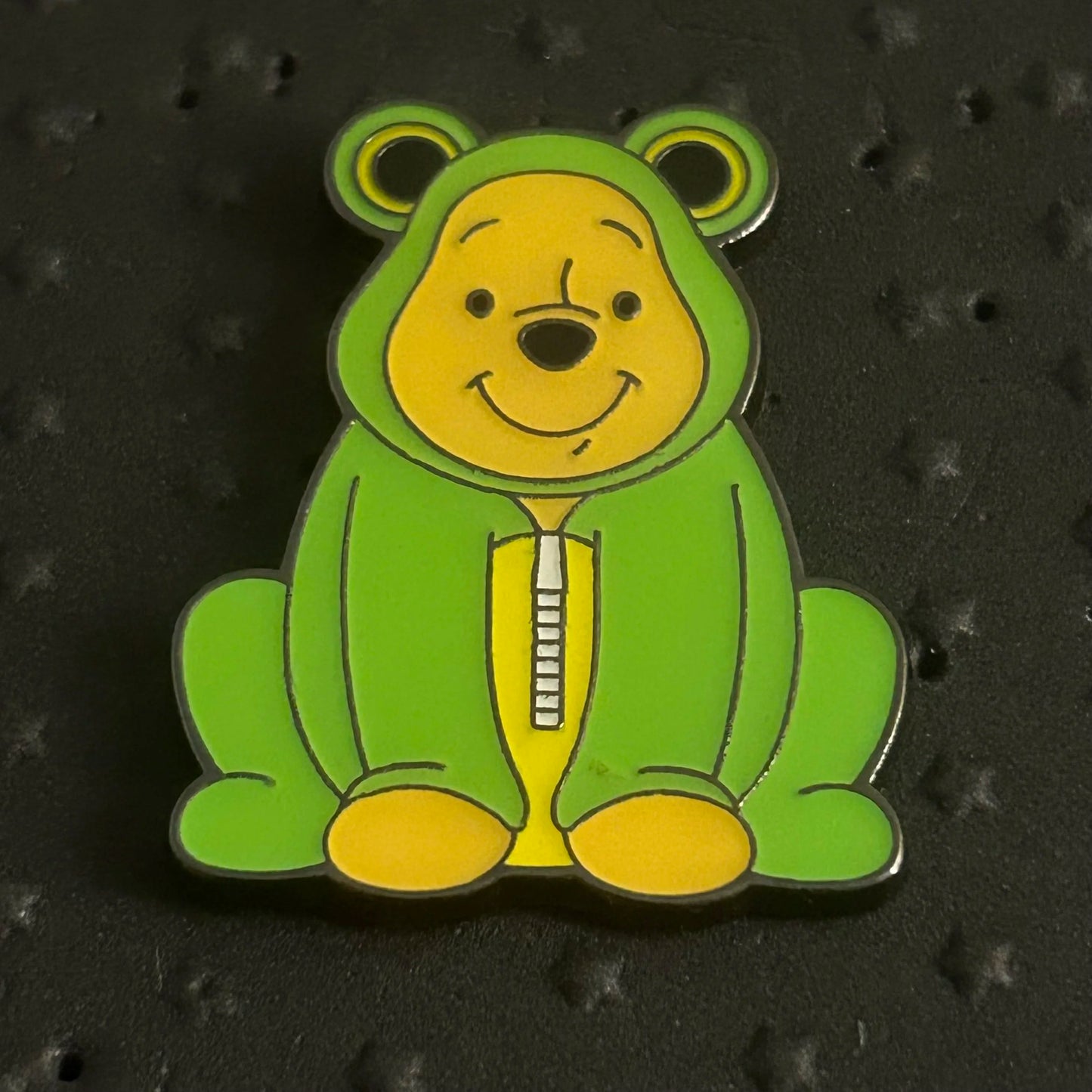 2023 - Loungefly - Winnie the Pooh - Frog - Disney Pin