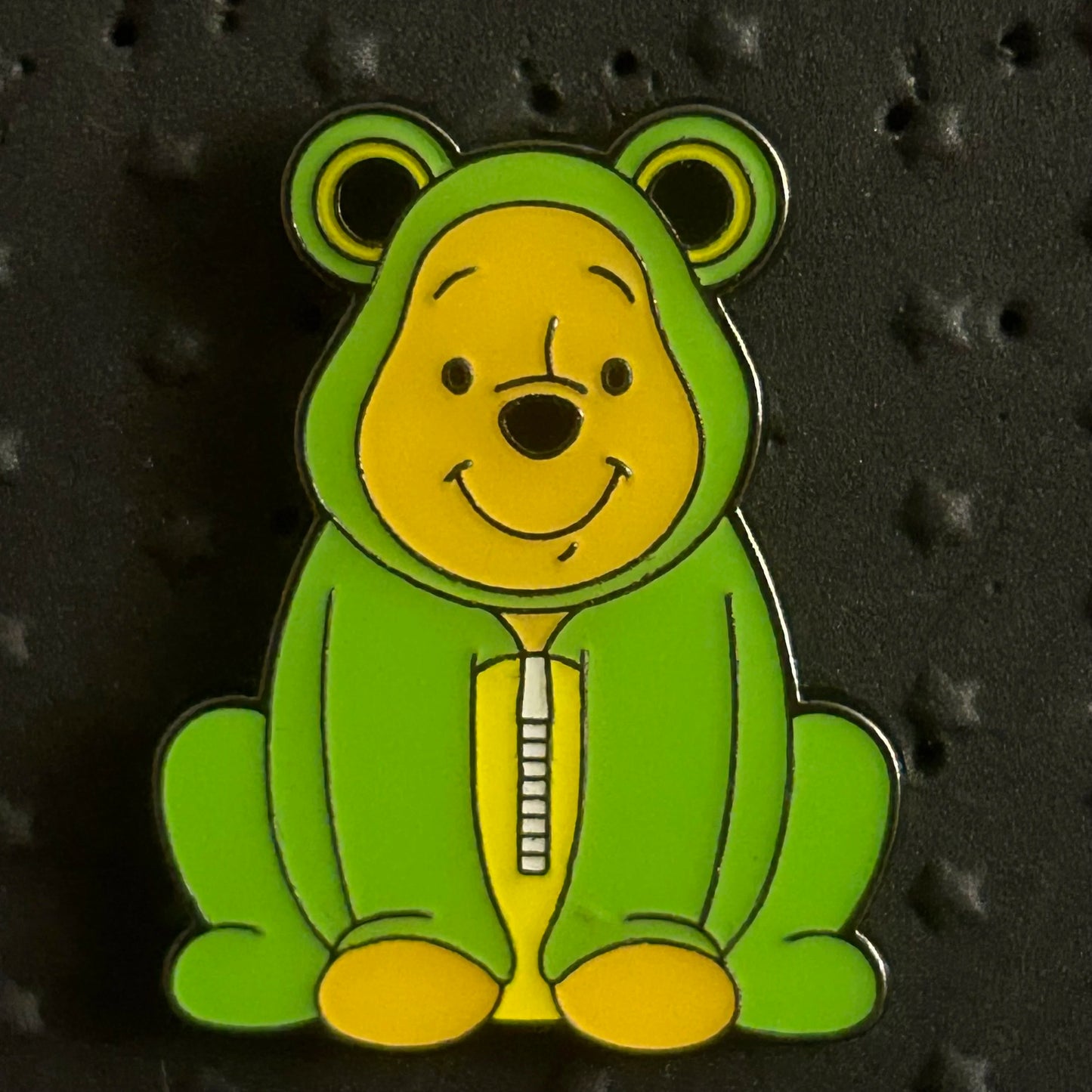2023 - Loungefly - Winnie the Pooh - Frog - Disney Pin
