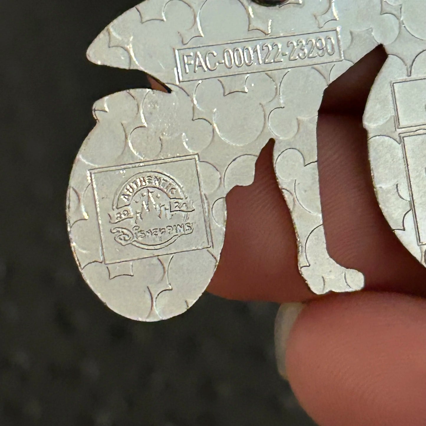 2024 - Helen - Riding Motorcycle - The Incredibles - Pixar - Disney Pin