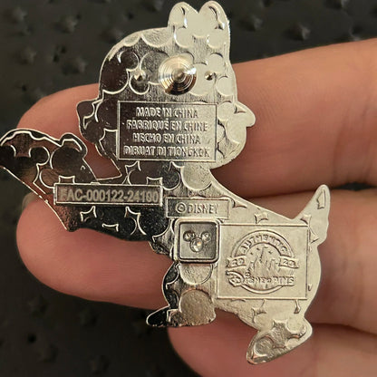 FULL SET - 2023 - Chip and Dale Putting- Putting Together Acorn - Disney Pins