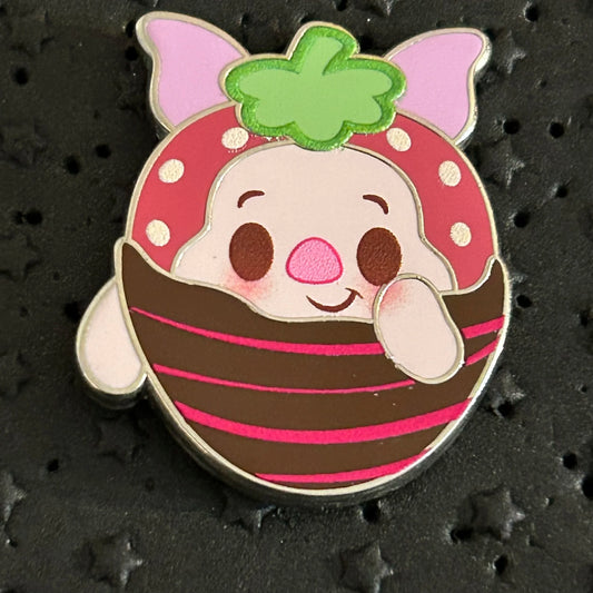2023 - Piglet - Winnie the Pooh - Chocolate Covered Strawberry - Munchling - Mystery Pin