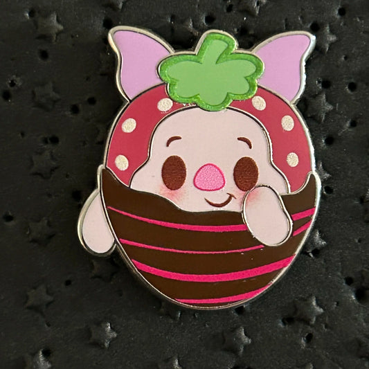 2023 - Piglet - Winnie the Pooh - Chocolate Covered Strawberry - Munchling - Mystery Pin