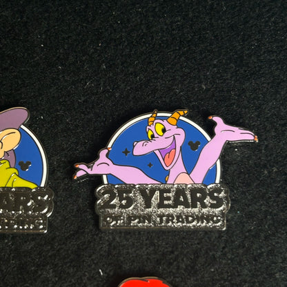 FULL SET - 2025 - 25 Years Of Pin Trading - WDW - HD - 6 Pins