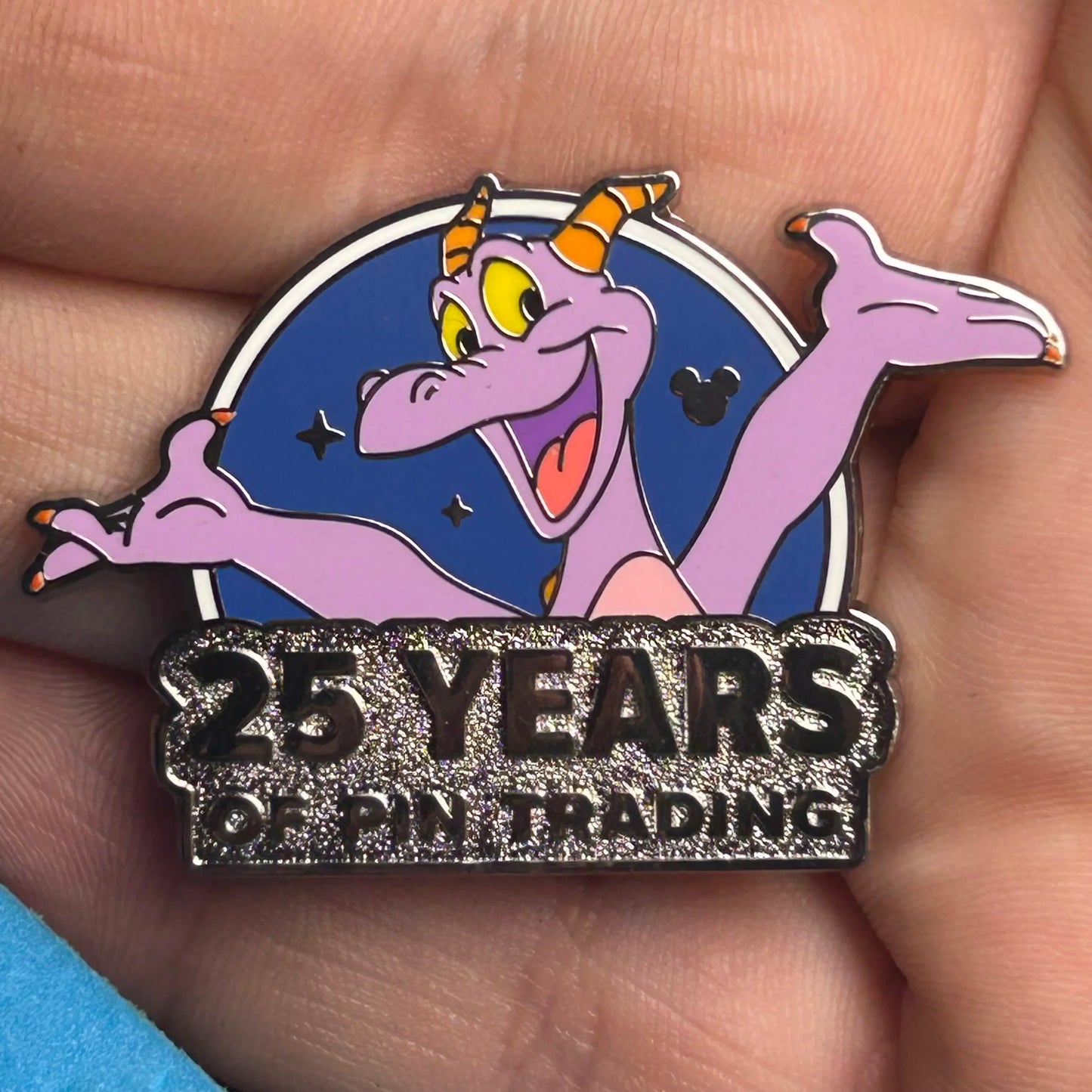 FULL SET - 2025 - 25 Years Of Pin Trading - WDW - HD - 6 Pins
