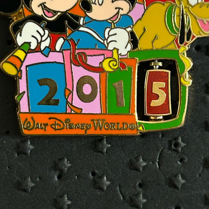 2015 - Pluto, Mickey and Minnie - Happy New Years - WDW - LE 5,000 - Disney Pin