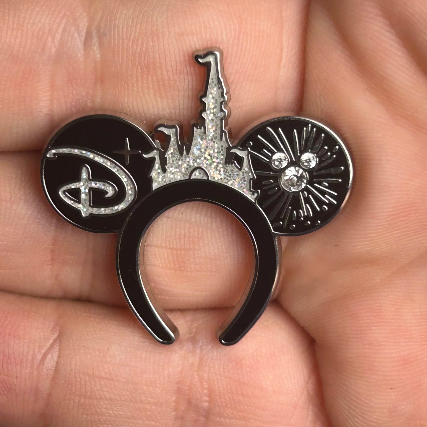 FULL SET - 2025 - Mickey Ears - Hidden Disney - Pins - With Super Chaser - 7 Pins
