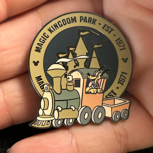 2000 - Pluto On Train - Magic Kingdom Est. 1971 -  LE 7,500 - Disney Pin