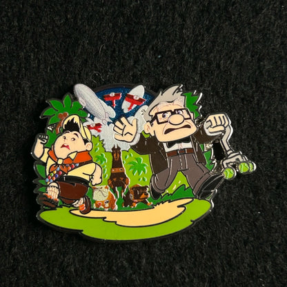 2021 - Carl and Russel - Running From Alpha and Other Dogs - Disney Pin