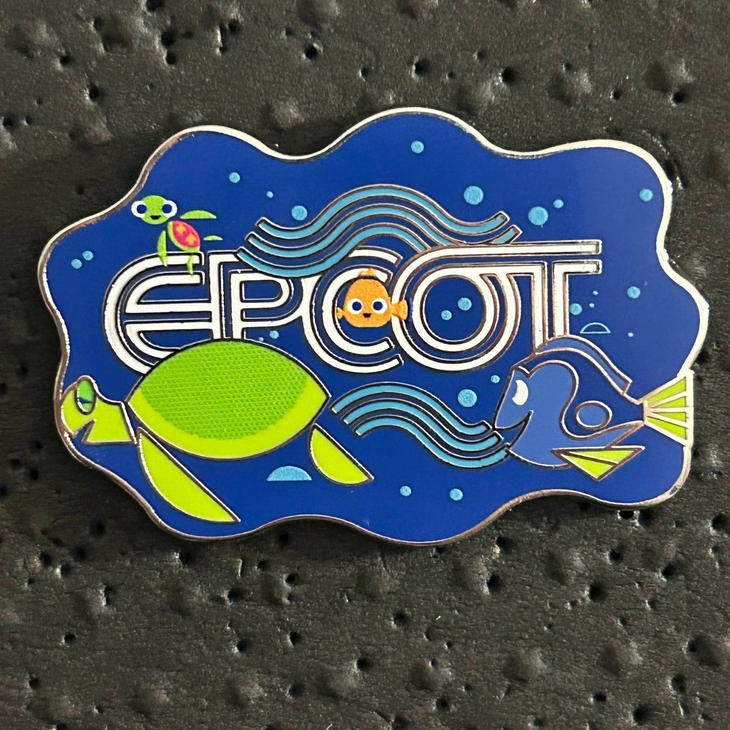 2025 - Crush, Nemo, Dory and Squirt - Pixar - Finding Nemo - EPCOT - Disney Pin