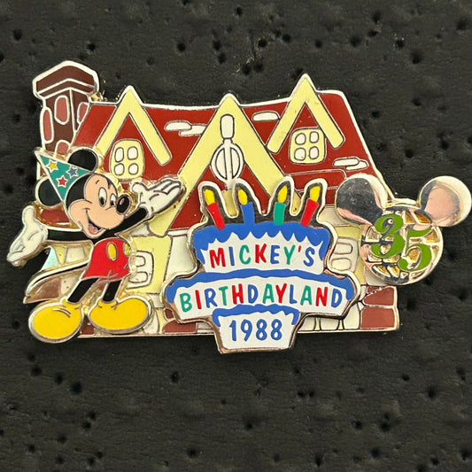 2006 - Mickey Mouse Birthdayland - Limited Edition 2,500 - Disney Pin on Pin