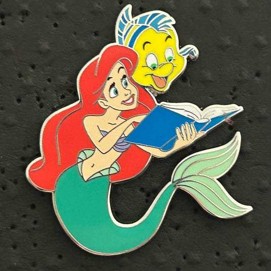 2025 - Ariel and Flounder Reading A Book - The Little Mermaid - Disney Pin
