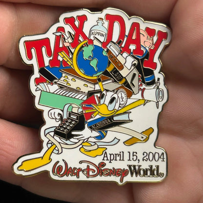 2004 - Donald Duck - Tax Day - WDW - LE 2,500 - Disney Pin