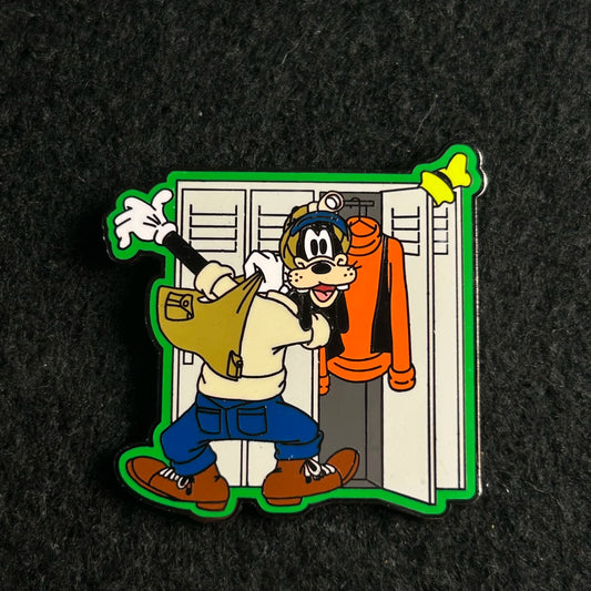 2003 - Goofy - Cast Exclusive - Back Stage Tour - LE 3,000 - Disney Pin -
