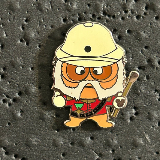 2011 - Deebee Dressed As Kunga - The Adventures Club - Hidden Mickey - Disney Pin