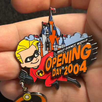 2004 - Dash - The Incredibles - WDW - Opening Day - LE 3,000 - Disney Pin on Pin