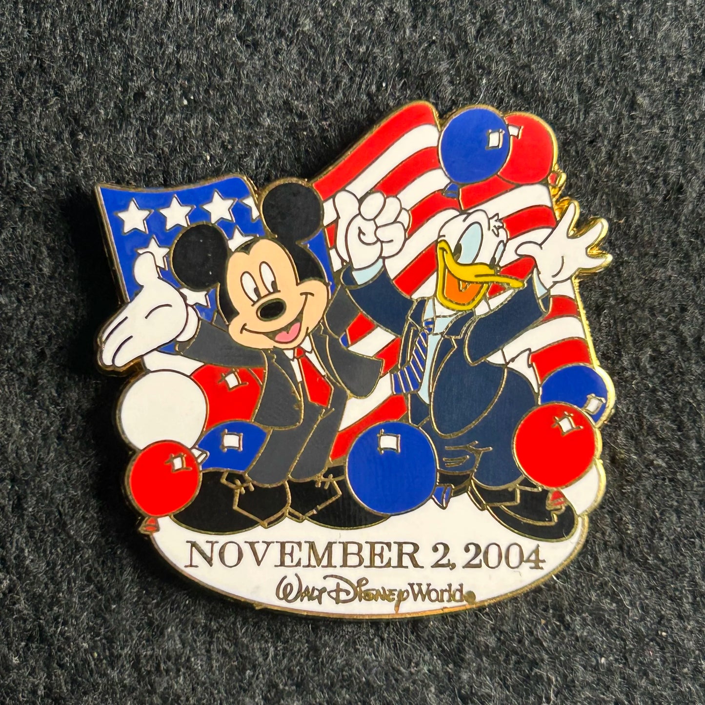 2004 - Mickey and Donald - Election Day - LE 2,000 - Disney Pin
