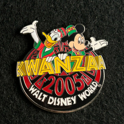 2005 - Mickey and Donald - Kwanzaa - WDW - LE 500 - Disney Pin