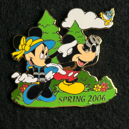 2006 - Mickey and Minnie Mouse Looking at Bird - Spring - LE 1,000 - Disney Pin