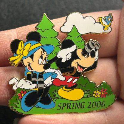 2006 - Mickey and Minnie Mouse Looking at Bird - Spring - LE 1,000 - Disney Pin
