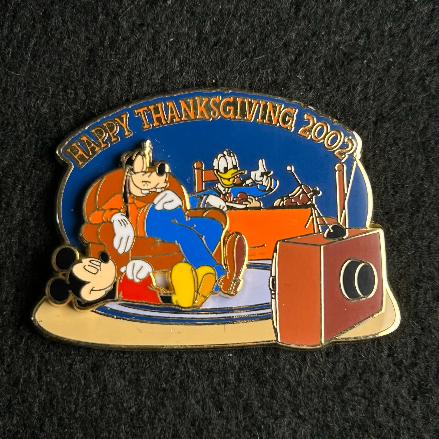 2002 - Mickey, Donald and Goofy - Thanksgiving - LE 3,500 - Disney Pin