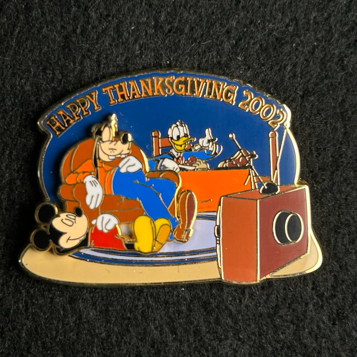 2002 - Mickey, Donald and Goofy - Thanksgiving - LE 3,500 - Disney Pin