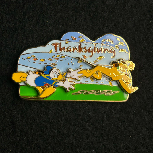2002 - Donald Chasing Pluto - Thanksgiving - LE 3,500  - Disney Pin on Pin