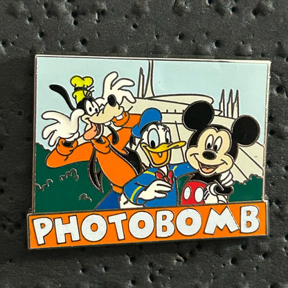 2017 - Mickey, Goofy and Donald - Photobomb - Space Mountain - MGK - WDW - Disney Pin