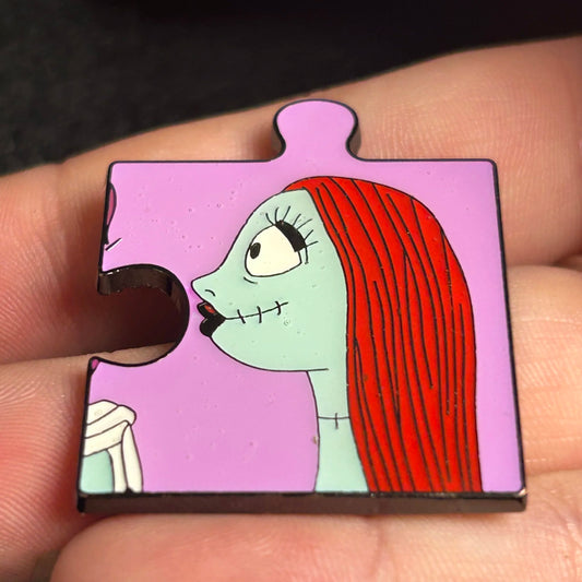 Loungefly- Sally - Nightmare Before Christmas - Purple - Puzzle - Disney Pin