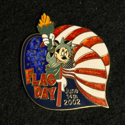 2002 - Minnie Mouse - Statue of Liberty - Flag Day - LE 3,500 - Disney Pin