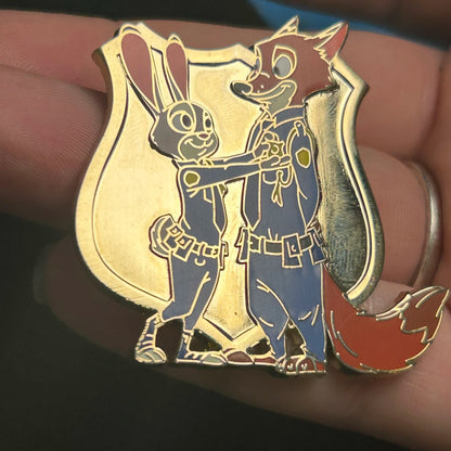 2025 - Judy Hopps and Nick Wilde - Gold Police Badge - Zootopia - Disney Pin