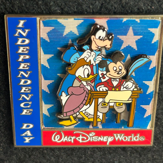 2001 - Mickey, Goofy, and Donald - Lenticular - Independence Day - LE 5,000 - Disney Pin