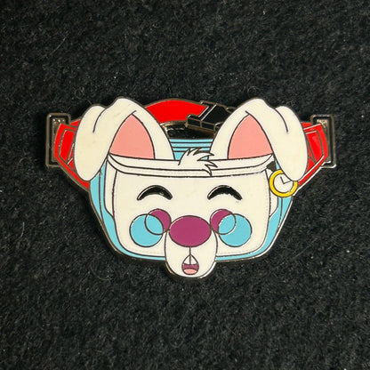 2020 - White Rabbit - Alice In Wonderland - Fanny Pack - Mystery Pin