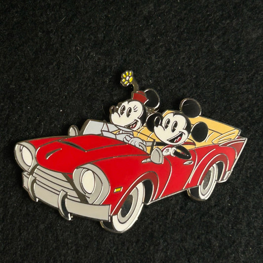 2024 - Mickey and Minnie Driving In Car - Shorts Style - Disney Pin