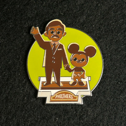 2023 - Walt and Mickey Mouse - Partners Statue - Mystery Pin