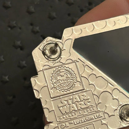 2019 - AT-AT - Pilot - Black Spire Outpost - Star Wars - Disney Pin