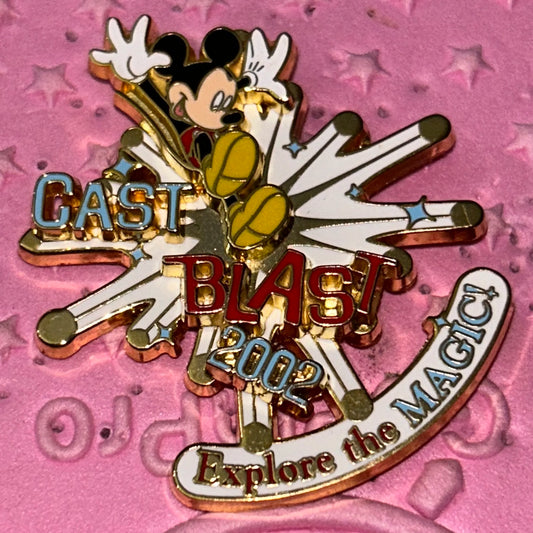 Vintage LE Cast Exclusive Mickey Cast Blast Pin