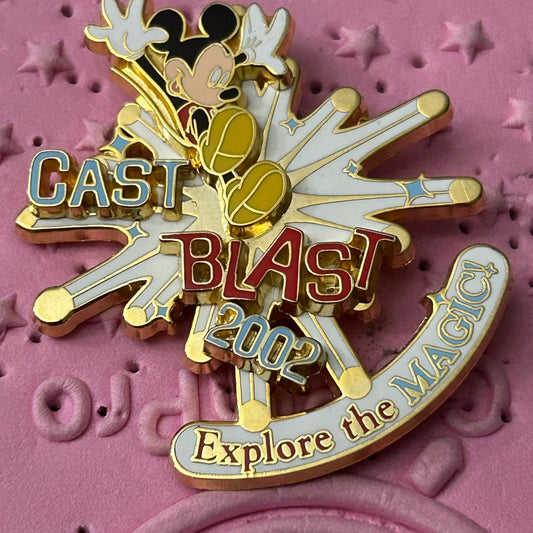 Vintage LE Cast Exclusive Mickey Cast Blast Pin