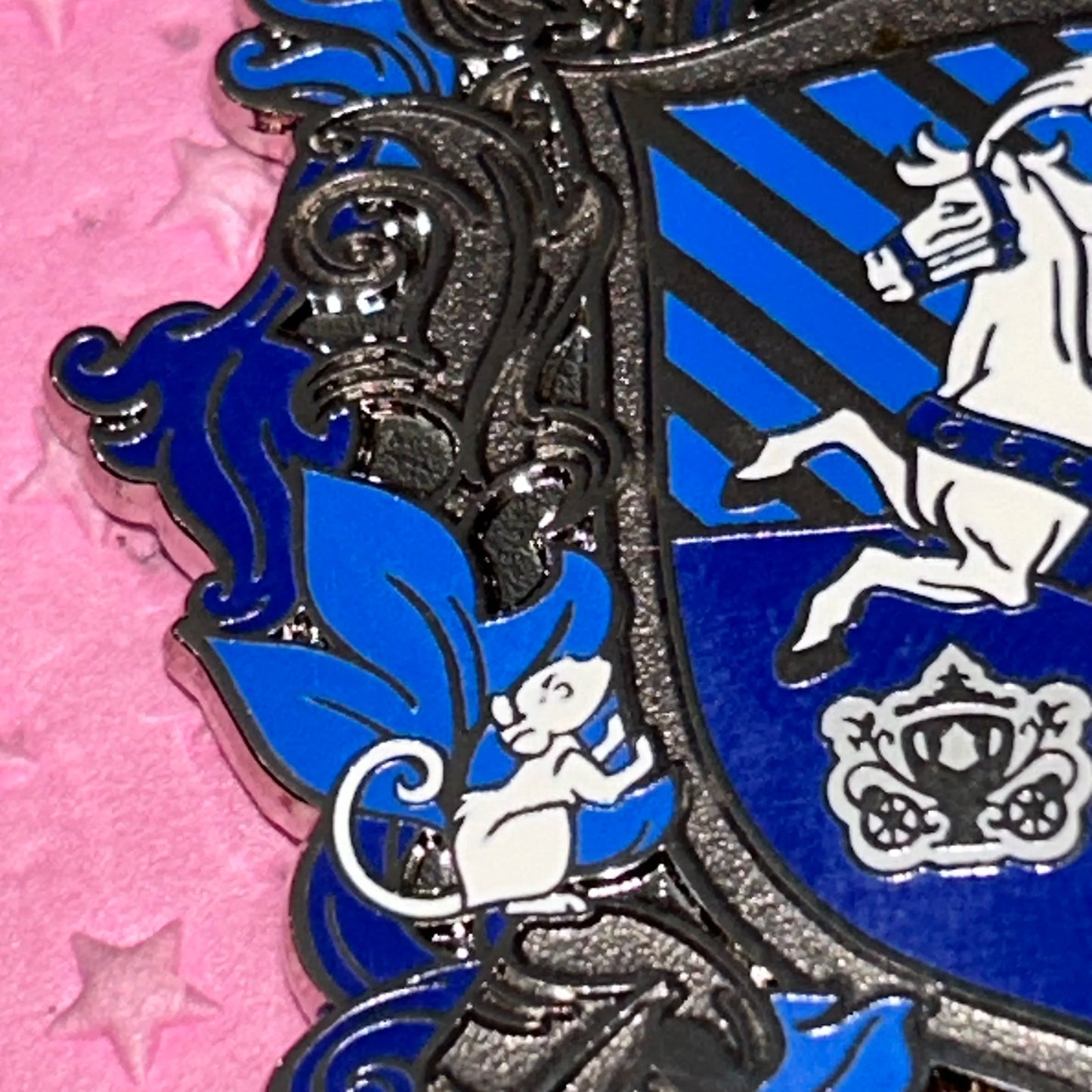 2017 Cinderella Disney Cruise Line Shield Pin