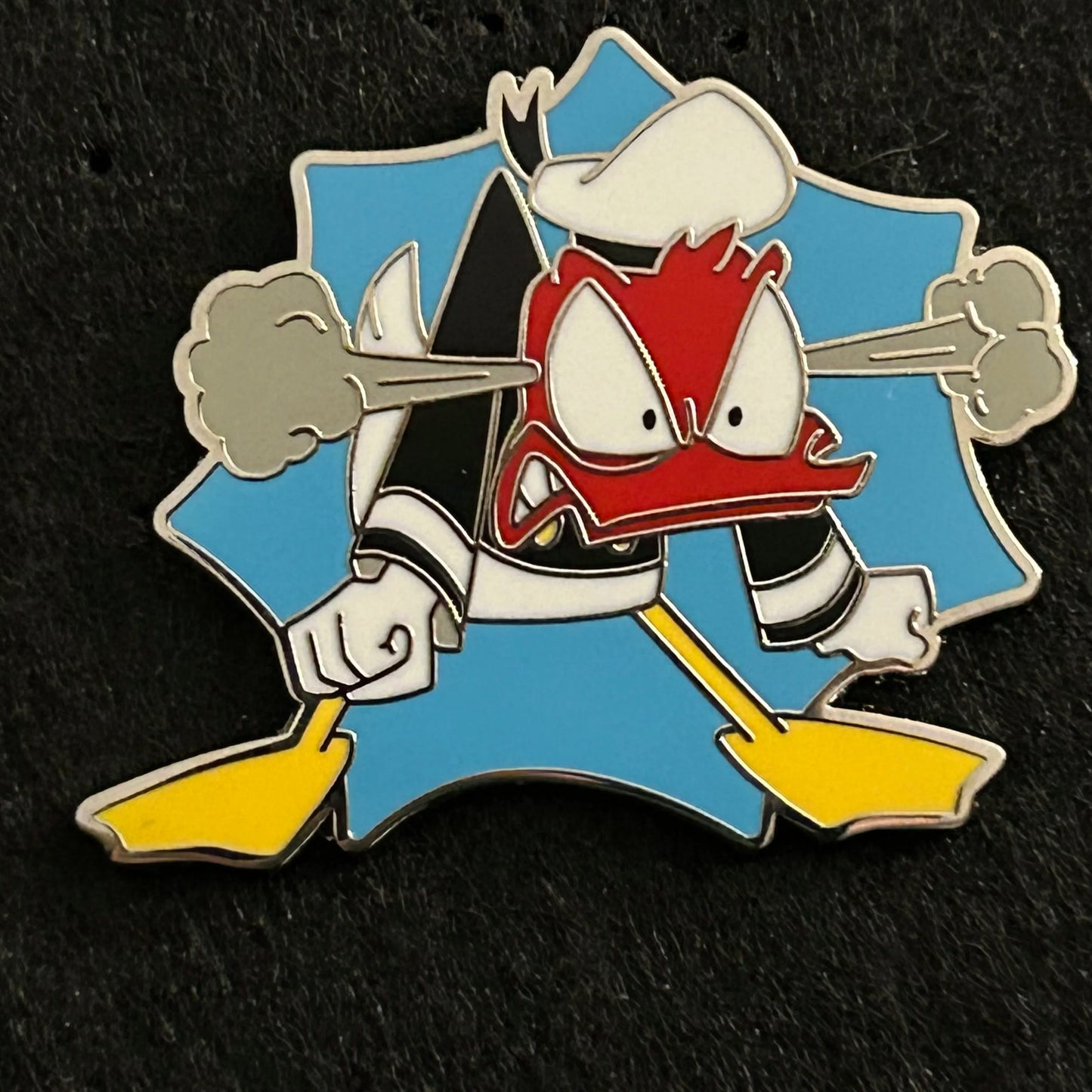 2023 - Donald Duck - Angry - Red Face - Mystery Pin