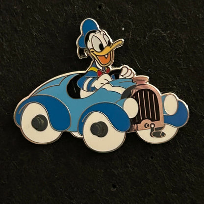 2025 - Donald Duck Driving Car - Mystery Series - Disney Pin